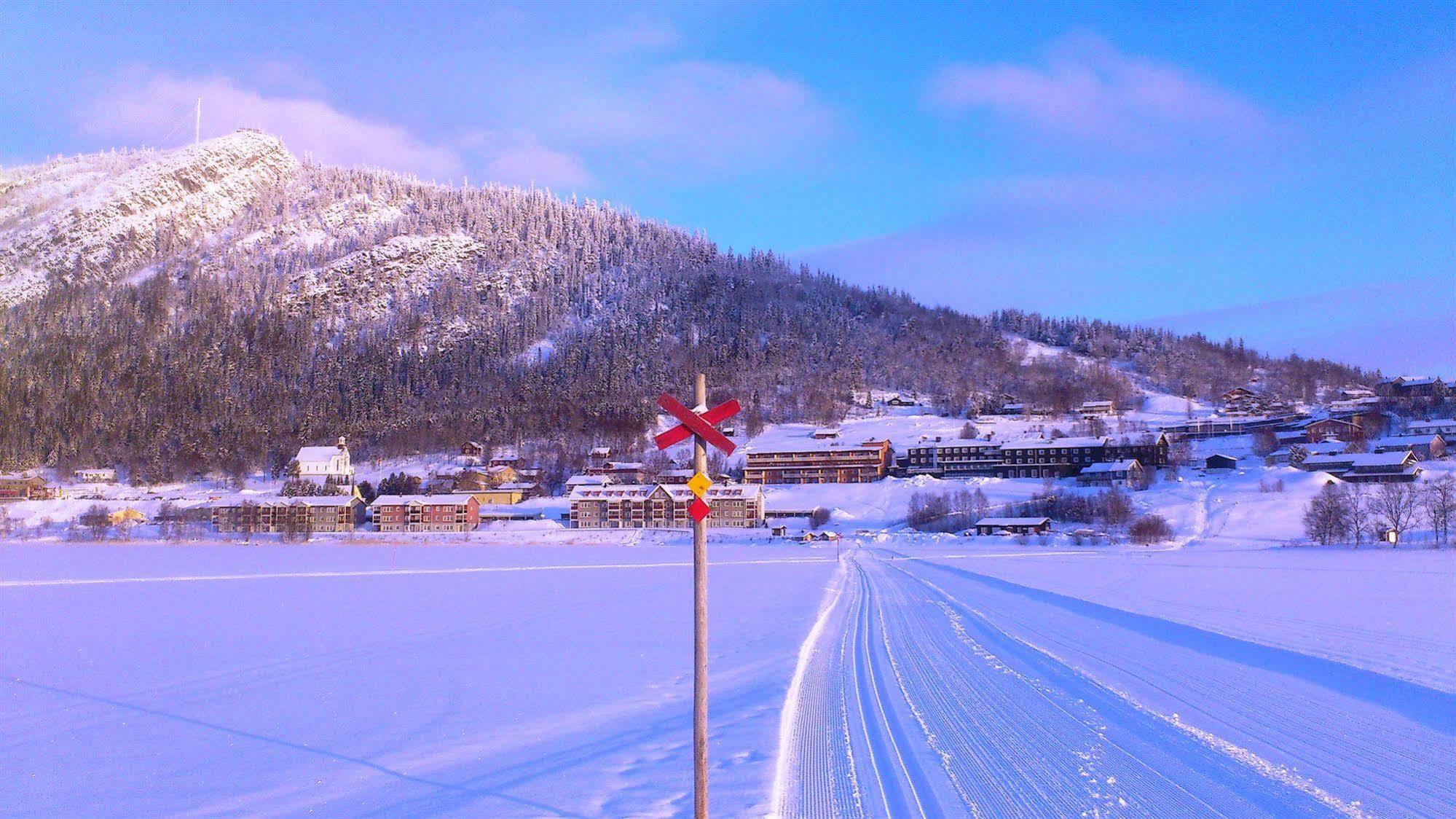 Hotell Funaesdalen Exterior photo